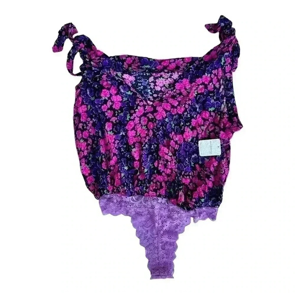 Free People Bare It All Bodysuit NEW XS - Picture 2 of 7